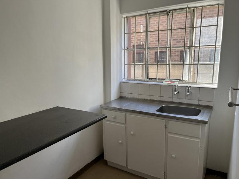 To Let commercial Property for Rent in Montague Gardens Western Cape